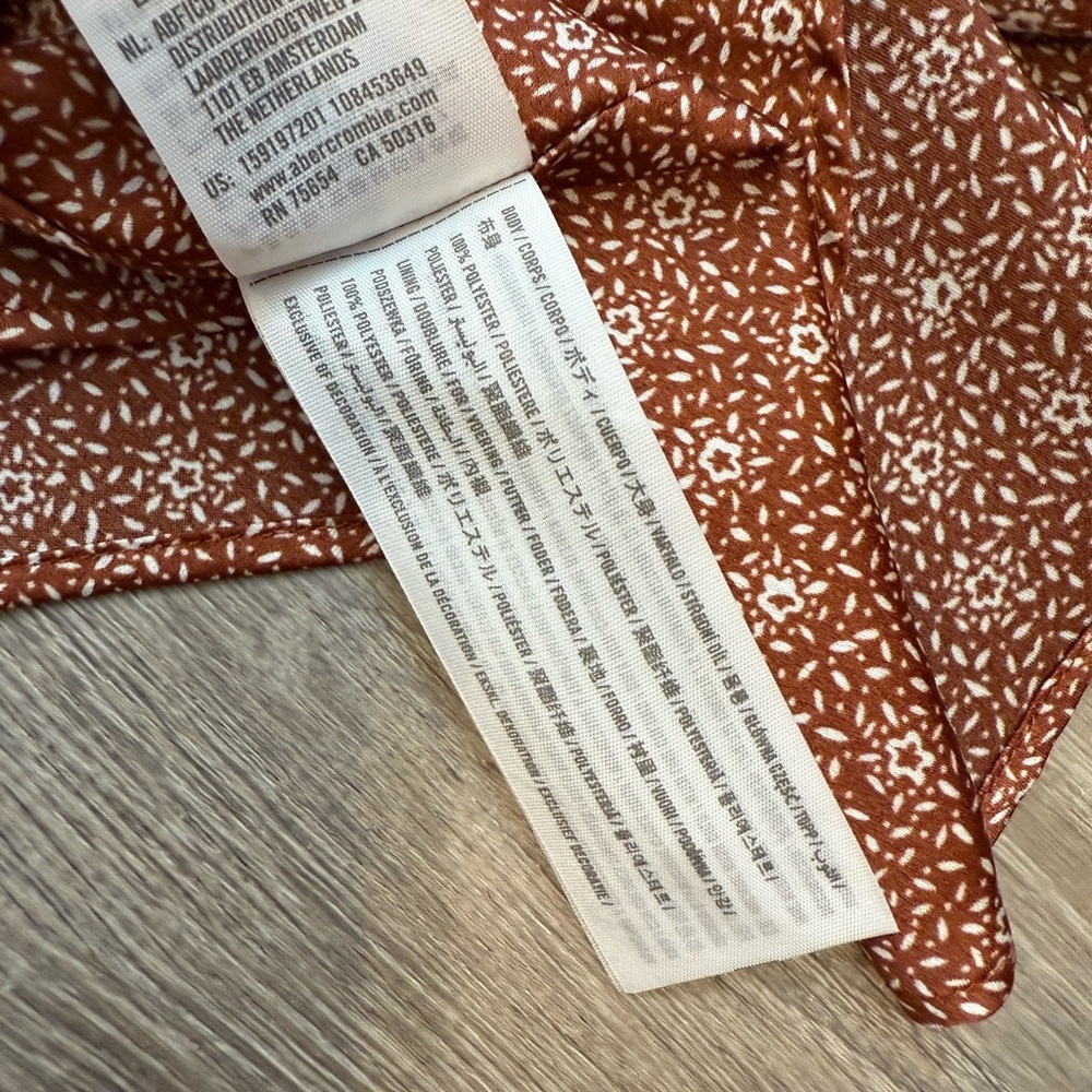 Abercrombie & Fitch Mini Dress Slip Style Silky Satin Large - Picture 9 of 10